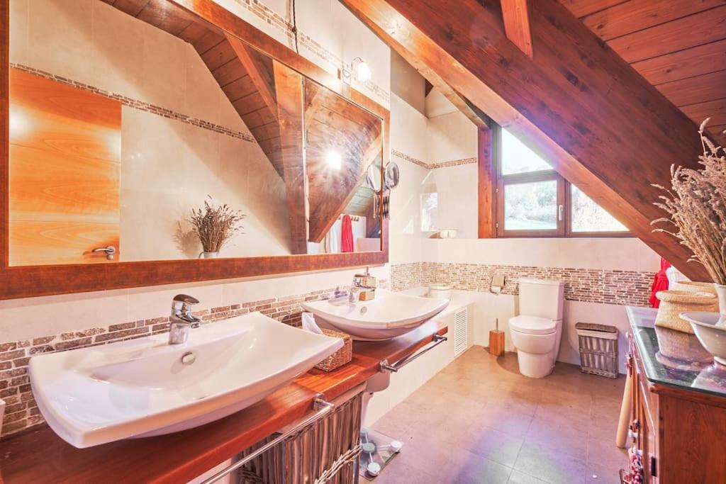 Atico Duplex Garaje Y Wifi Gratis Panticosa Appartement Buitenkant foto
